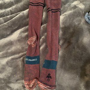 Burgundy Bombas Men's Everyday Compression Socks